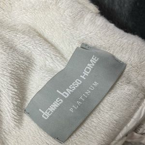 Dennis Basso Blanket
